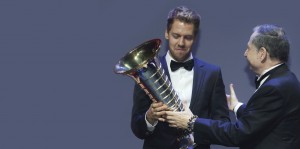 Foto 1_Sebastian Vettel y el equipo de Infiniti Red Bull se coronaron campeones