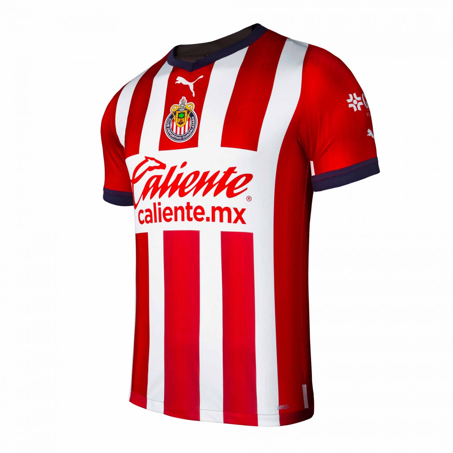 Chivas presenta su nuevo uniforme para siguiente temporada